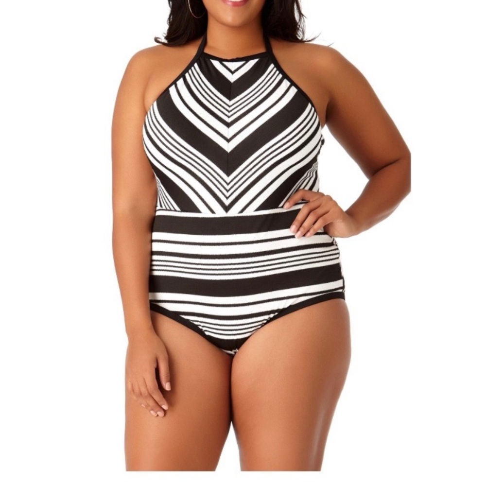 Black and White Swim